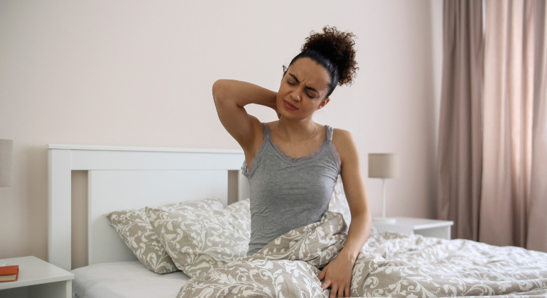 neck pain in the morning